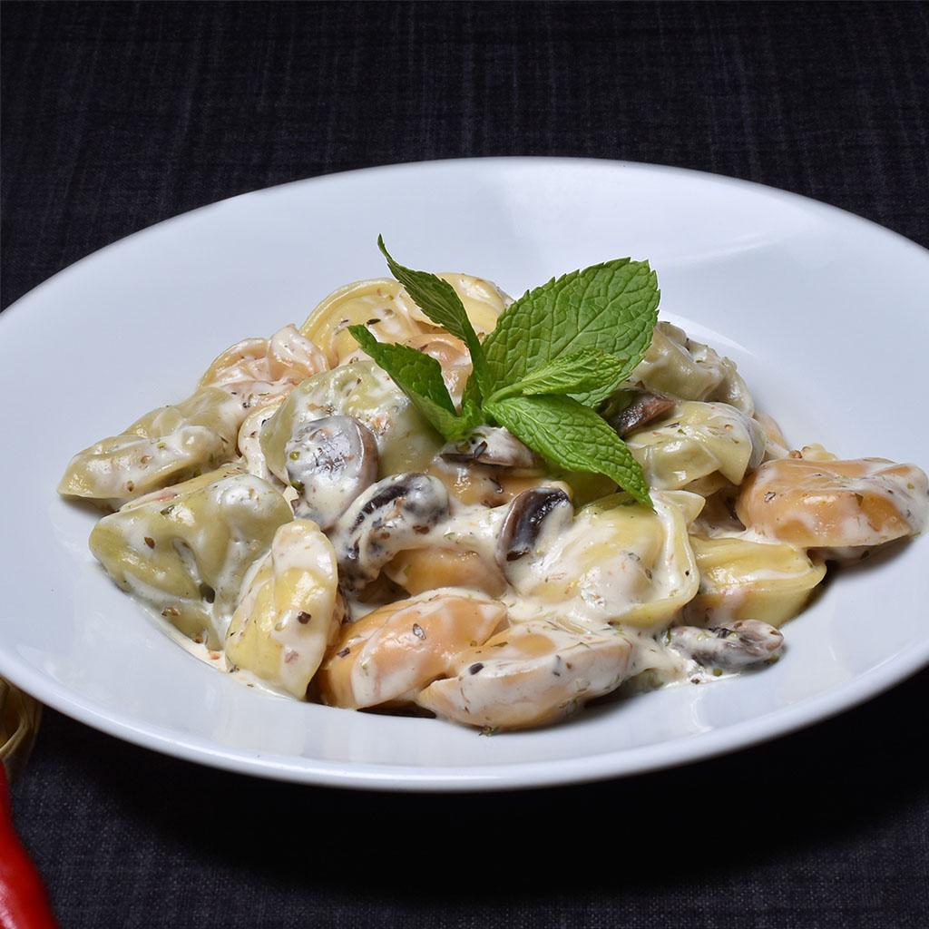 تورتيليني بثلاثة ألوان